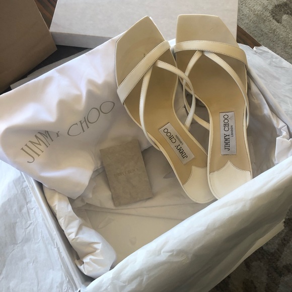 Shoes - Picture 3 of 4